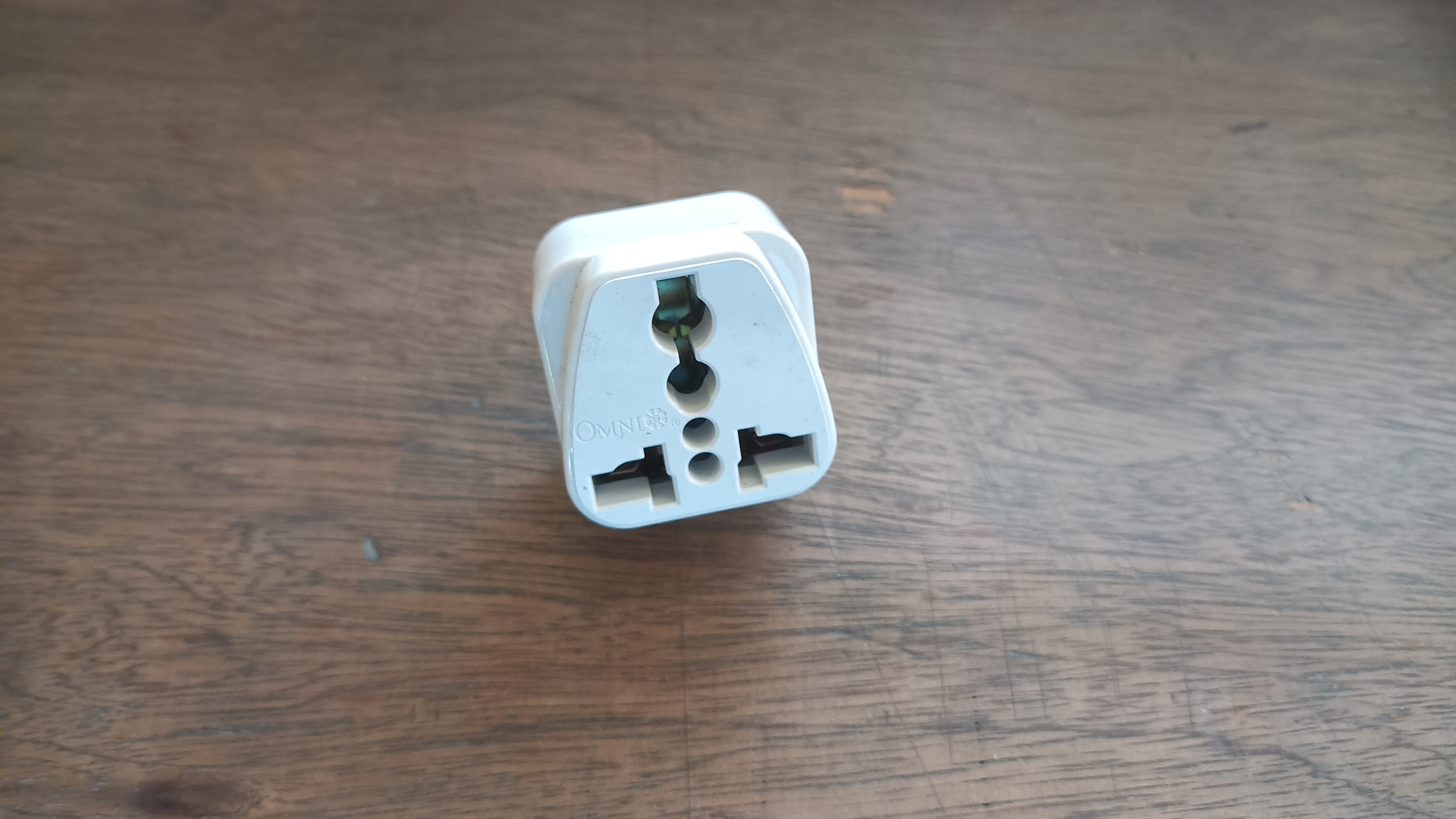 Universal Socket Adapter 