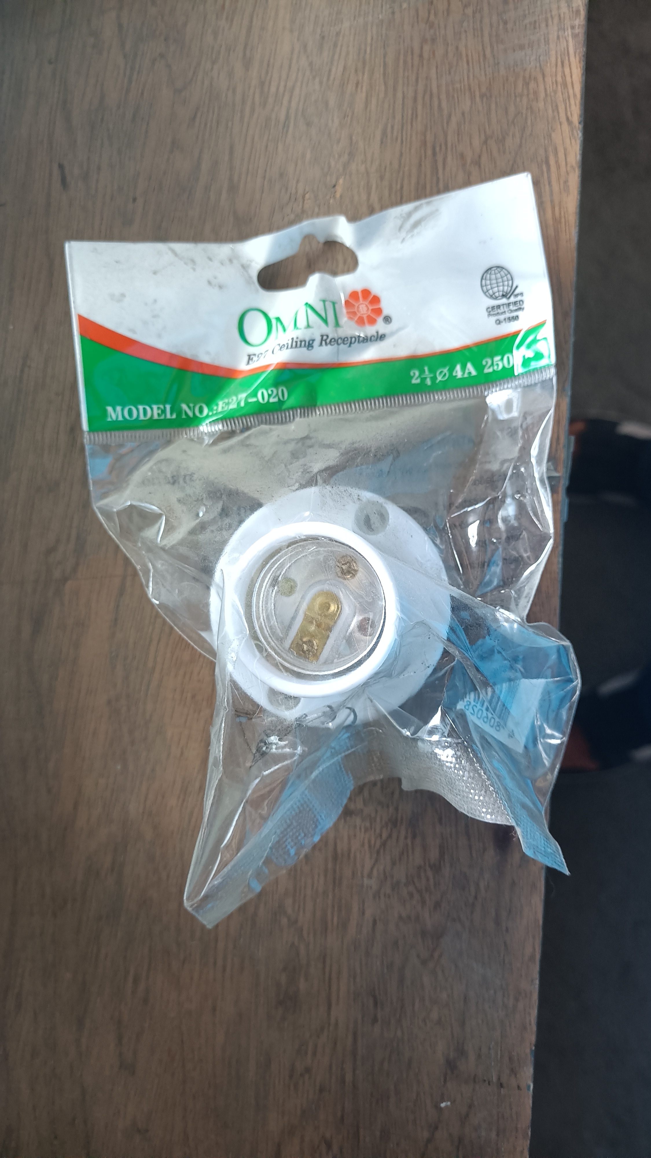 Omni Ceiling Receptacle mini